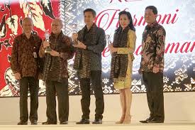 Occasional studies produced by icmb researchers appear occasionally as special reports. Cimb Niaga Raih Annual Report Award