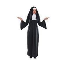 Poiché le stanze della monaca sono attigue ad una casa abitata da un giovane scapestrato di nome. Costume Da Monaca