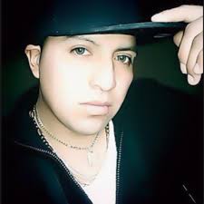 Listen to Dedicado para mamitas by Andres Mayancela 3 in Leandro loja  playlist online for free