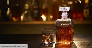 Voici le classement 2015 des vins les plus chers du monde. Cette Collection De Whisky Est La Plus Chere Au Monde Capital Fr