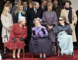 38 Pictures Of Queen Elizabeth Ii And Her Beloved Sister Princess Margaret Pictures Of Queen Elizabeth Princess Margaret Queen Elizabeth