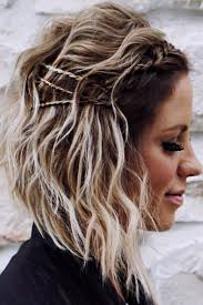 Modern women prefer to wear simple but modish hairstyles, which can easily be laid in just a few minutes. 27 Terrific Shoulder Length Hairstyles To Make Your Look Special Medium Hair Styles Medium Length Hair Styles Cute Hairstyles For Medium Hair