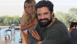 Dueño de un gran prontuario amoroso y con un hijo de 8 años (fruto de una relación con una mujer que no pertenece al ambiente), luciano castro decidió. De Luciano Castro A Lali Los Actores Descubiertos Por Cris Morena Tvshow 28 11 2017 El Pais Uruguay