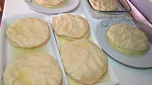 oklava kullanmadan kolaylikla katmer borek yapmayi bir de boyle deneyin patatesli katmer borek youtube gida yemek yemek tarifleri
