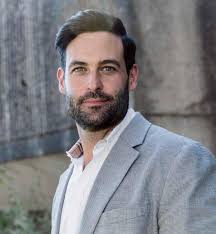 Avenue Top 40 2025 Digital program by RedPoint Media