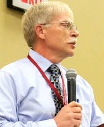 20 14 V . 28 n . 4 In This Issue: • Director's Comments • Convention  Highlights • American Pharmacists Month