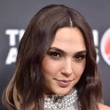 Lara piper was born on may 27, 1969 in titusville, florida, usa as lara kimberly pole. Who Is Your Celebrity Girl Crush Quora