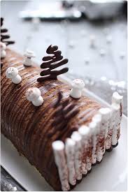 Buche Chocolat Noir Et Coeur De Creme Brulee Chefnini Recette Chocolat Recette Entremet Cakes De Luxe