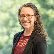 Laura Archambault's Instagram, Twitter & Facebook