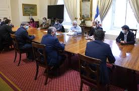 .jacqueline van rysselberghe, para terminar con las amenazas hizo el diputado de renovación nacional, leonidas romero, tras la decisión del gremialismo de congelar su participación en chile. Presidente Pinera Encabeza Reunion Con Diputados De Chile Vamos Prensa Presidencia