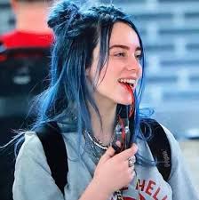 Billie Eilish In 2020 Light Blue Hair Blue Hair Aesthetic Blue Hair