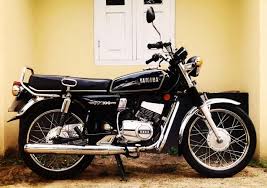 Yamaha Rx 100 Price Specs Review Pics Mileage In India Yamaha Rx100 Yamaha Rxz Yamaha Know all the details including pricing, specifications and detailed information. yamaha rx 100 price specs review