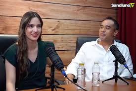 Lihat ide lainnya tentang aktris, gaun koktail, kacamata hitam. 4 Pengakuan Nia Ramadhani Soal Kehidupan Pernikahan Dengan Ardi Bakrie Halaman All Kompas Com
