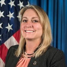 Elizabeth Capello's Instagram, Twitter & Facebook