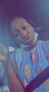 Claudia Tisdale's Instagram, Twitter & Facebook