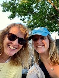 Marci Reynolds's Instagram, Twitter & Facebook