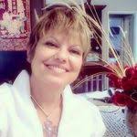 Angela Lemmer's Instagram, Twitter & Facebook