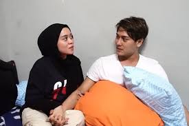 Maybe you would like to learn more about one of these? Jelang Pernikahan Lesti Kejora Bongkar Pertengkaran Hebat Yang Terjadi Dengan Rizky Billar Itu Fatal Banget