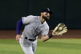 Blue jays outfielder kevin pillar selects his rawlings glove for 2016. Grading The Mets Kevin Pillar Signing Amazin Avenue