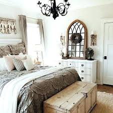 Image Result For Joanna Gaines Decorating Ideas Farmhouse Style Master Bedroom Master Bedrooms Decor Farmhouse Bedroom Decor
