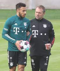 Temporary lower back tattoo tattoo lettering flash tattoos piercing. Fc Bayern Corentin Tolisso Nach Tattoo Strafe Und Team Verbot Zuruck Im Training Bundesliga Bild De