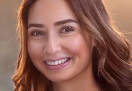 Hovsa, Timm Vladimir! Her afslører han Fatimas forlovelse i "Den store  bagedyst"