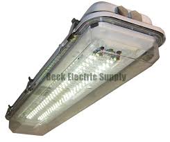 Led Marine Fixture 2 Foot 110v 240vac 2x15 Watt Smd Arrays 5000k Clear Lens Aqua Signal