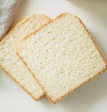 Mulai dari selai, olesan mentega dan taburan meses, hingga kreasi kekinian lainnya. Resep Puding Roti Tawar Lembut Dan Lumer Dalam Sekali Gigitan