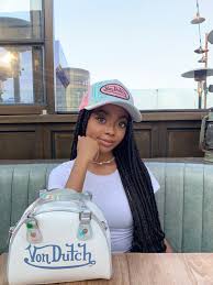 Jun 21, 2020 · — skai jackson (@skaijackson) june 21, 2020. Girl Why Morenaskinned Skai Jackson In Von Dutch 2020
