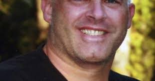 Brett Coyle's Instagram, Twitter & Facebook