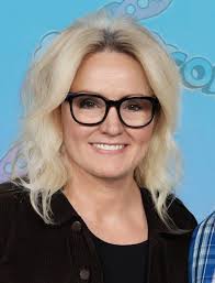 Gender reversal of Handmaid Tale cast members. Can you guess who is who?