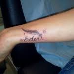 Photo tattoo feminin prenom avec empreinte animale. Tatouage Prenom Femme Top 50 Photos Et Idees De Tattoos F