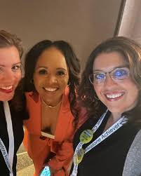 Day 2: I got recognized for 200 career recruits today and got two more  diamonds in my watch, I got to see the Chicago skyline with my bestie and  see lots of