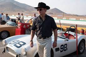 Après avoir fourni les voitures pour « le mans '66 », shelby american a décidé de lancer une édition exceptionnelle des cobra et gt40 vues dans le film, en hommage aux héros de la fabuleuse épopée shelby des années '60. Christian Bale Is A Hoot In The Racing Drama Le Mans 66 Financial Times