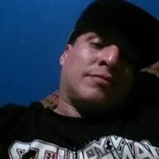 Allen Loya's Instagram, Twitter & Facebook