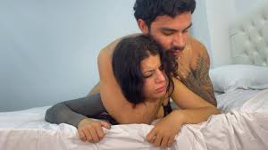 Kuzenim direndikçe götümü sikiyor Porno 7DAK farkıyla izle