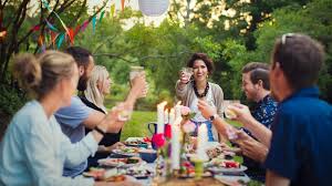 Was Ist Erlaubt Als Mieter Grillen Auf Dem Balkon Wasche Aufhangen Im Garten Bayern 1 Radio Br De
