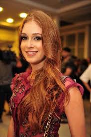 Começou a atuar profissionalmente ainda criança, e fez seu primeiro trabalho de destaque em 2004 no papel de aninha na telenovela começar de novo. Top 50 Famosos Tem Dentes Alinhados Com Perfeicao Veja Ruy Barbosa Cabelo Lindo Marina Ruy Barbosa