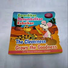 Di sebuah gurun pasir, hiduplah ular dan tikus pasir. Dongeng Dunia Binatang Kecerdikan Menumbuhkan Kebaikan Shopee Indonesia