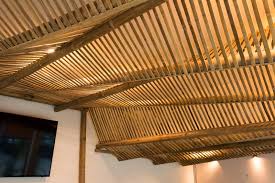 2 potong batang bambu 2. 60 Desain Plafon Bambu Sederhana Rasa Modern Rumahku Unik