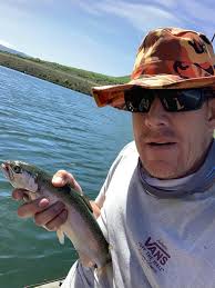 Limits (2)... still looking good by the dam...