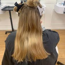 I am looking for a hair salon to do my hairstyle for prom. Welcome Moxie Salon And Beauty Bar