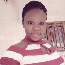 Notre belle du jour est Fatim Sawadogo