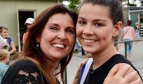 Beeldschone Eva Heshof wordt Miss Kleine Tour 2017