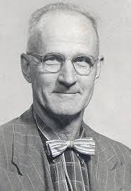 Second Looks Furniture Refinishing by Benny