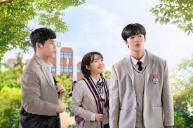 Video top 6 best romance comedy anime on netflix. 29 Best Korean Dramas On Netflix Uk Glamour Uk
