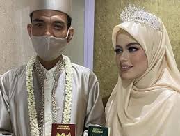 Tafsir mimpi kesurupan bermakna akan mengalami perubahan besar dalam hidup, karir, dan keluarga. Ipytssn9wqzwjm