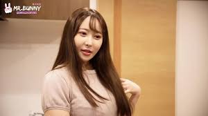 兔子先生」直播操女網紅（凌波麗）- Live fucking female internet celebrity「Lite version」 -  XNXX.COM
