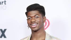 2 hits in 2021, lil nas x is finally ready to share his debut album with the world. Richtig Glucklich Rapper Lil Nas X Ist Wieder Vergeben Promiflash De