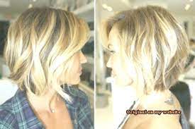Bob Frisuren 2019 Frisuren Mittellang Stufig Mit Schragem Pony Ovales By Frisu 2019frisuren Bob F Medium Length Hair Styles Medium Hair Styles Hair Styles